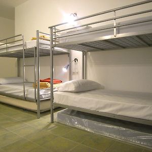 Dormitory Room Mixed